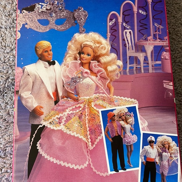 NRFB Costume Ball Ken ~ Vintage 1990 🎭 - Picture 7 of 12